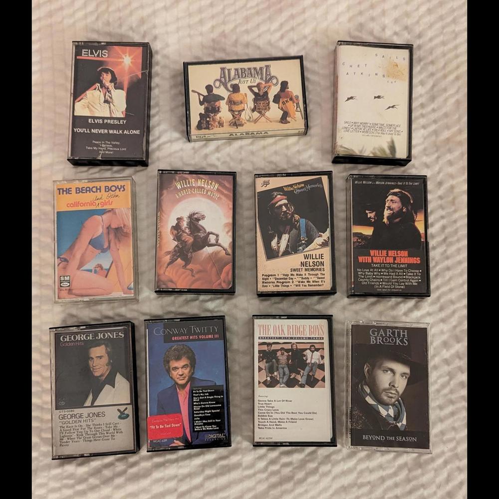 Bundle of 11 Vintage Cassette Tapes Country Twitty Brooks Nelson Jones ETC